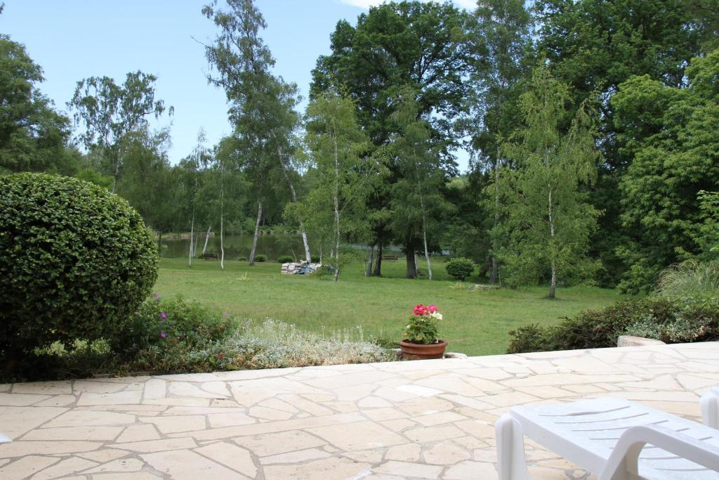 Résidence Clairbois, Chambres d'Hôtes Fère-en-Tardenois Esterno foto